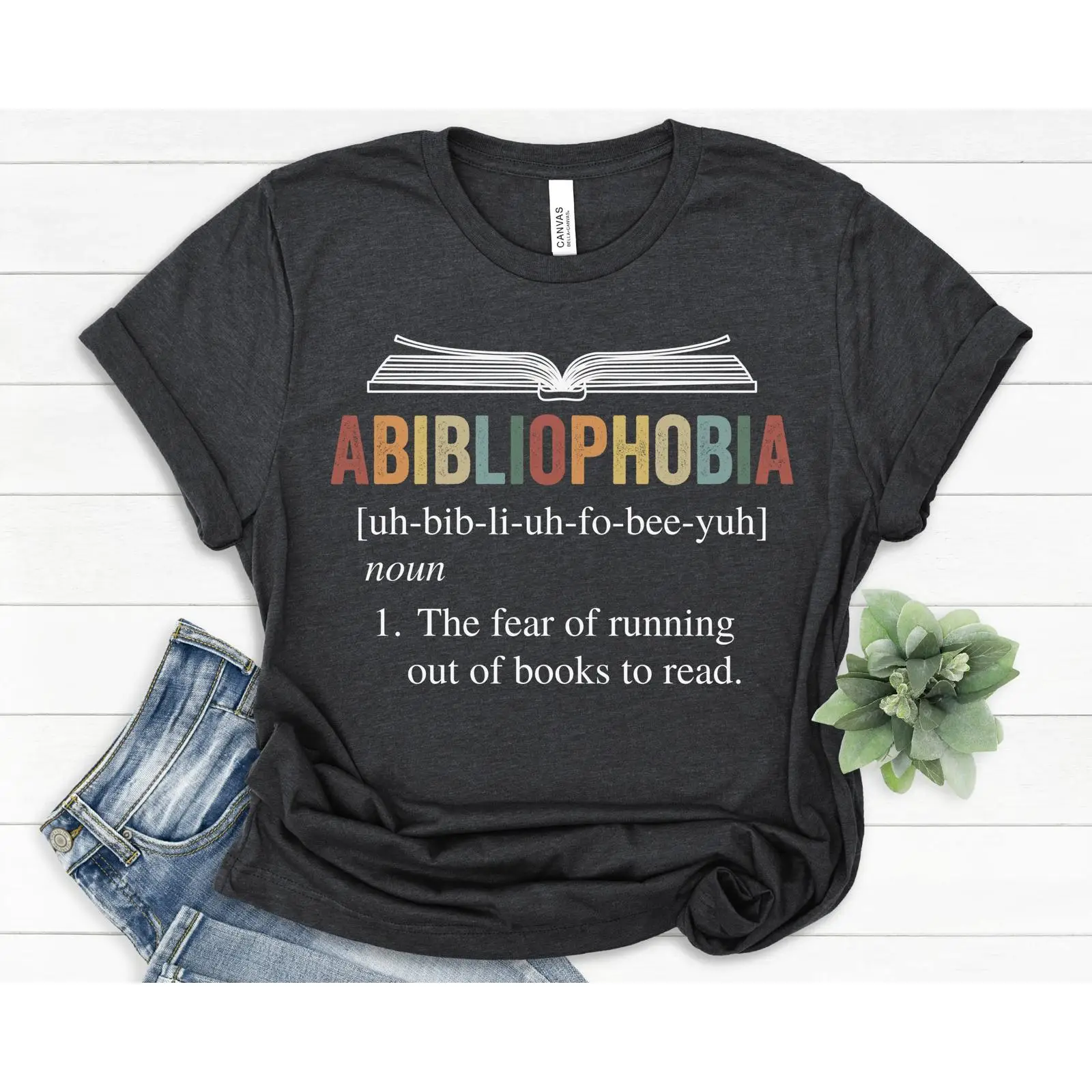 Vintage Fashion Knitwear Book - Abibliophobia T Shirt Funny Book Lover