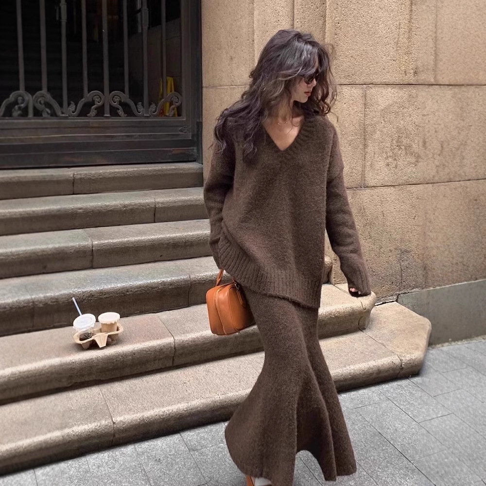 V Vintage Fashion - Women Coffee Brown Knit 2 Piece