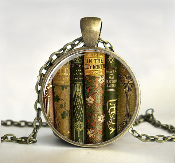 New Valentine Day Gifts Librar - Vintage Fashion Library ulasan dan harga