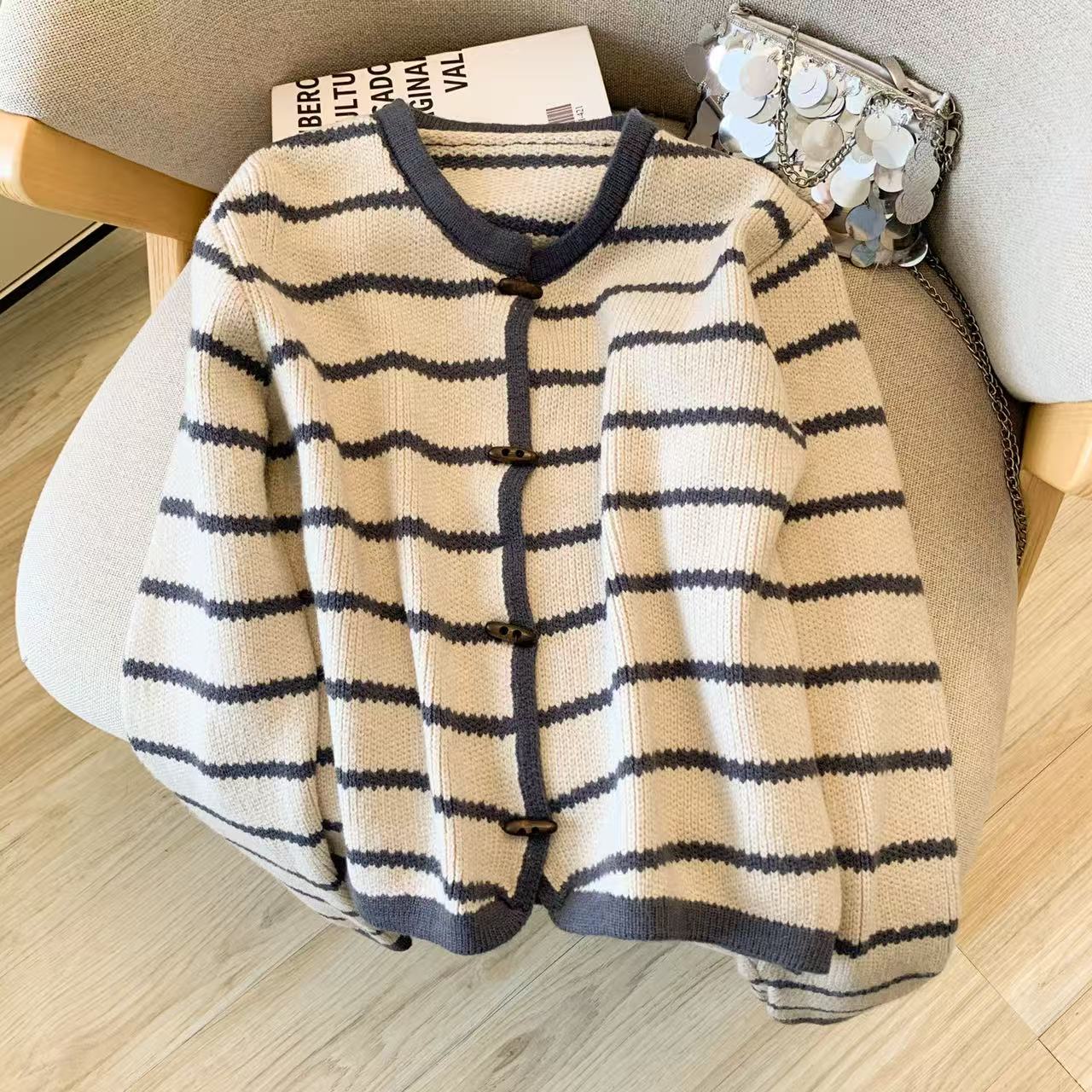 Women's Striped O-Neck Cardiga - Crop Cardigan Vintage ulasan dan harga