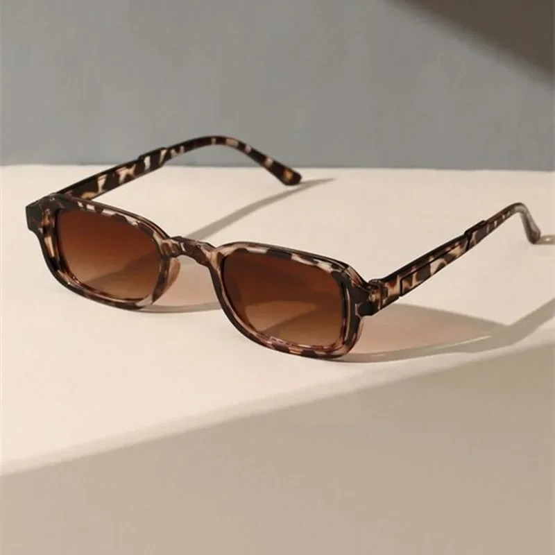 Luxurious Rectangle Sunglasses - Vintage Fashion Images ulasan dan harga