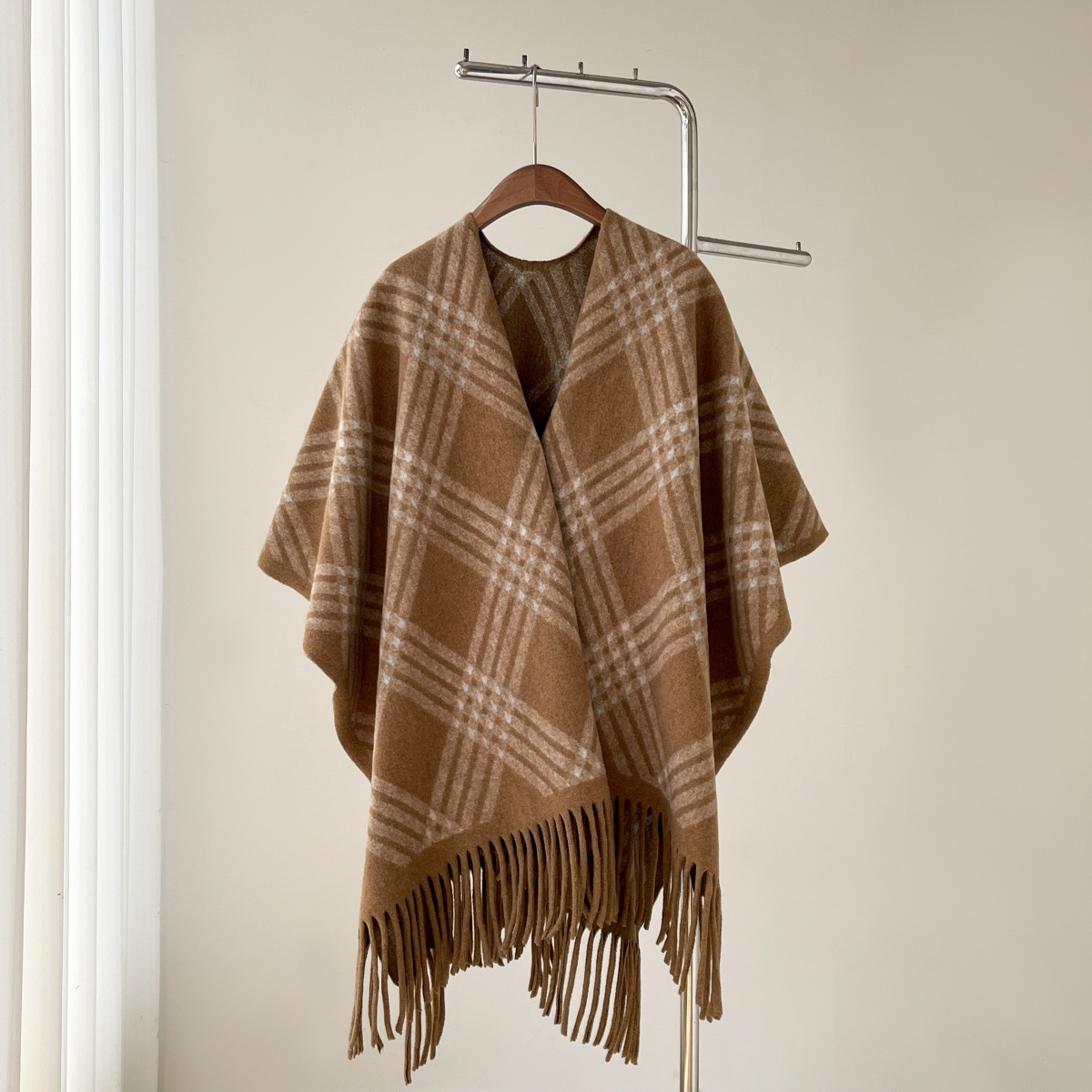 Vintage Print Fringed Cape Sha - Vintage Fashion Wear ulasan dan harga